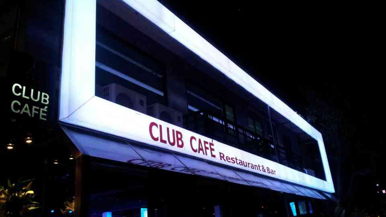 Club Cafe