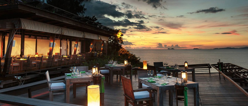 Dining On The Rock - Bar (Bophut, Koh Samui) | Siam2nite